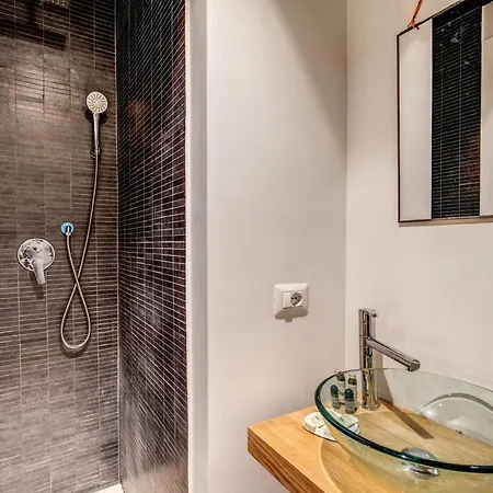 Sant'eligio 2bdr * Rome